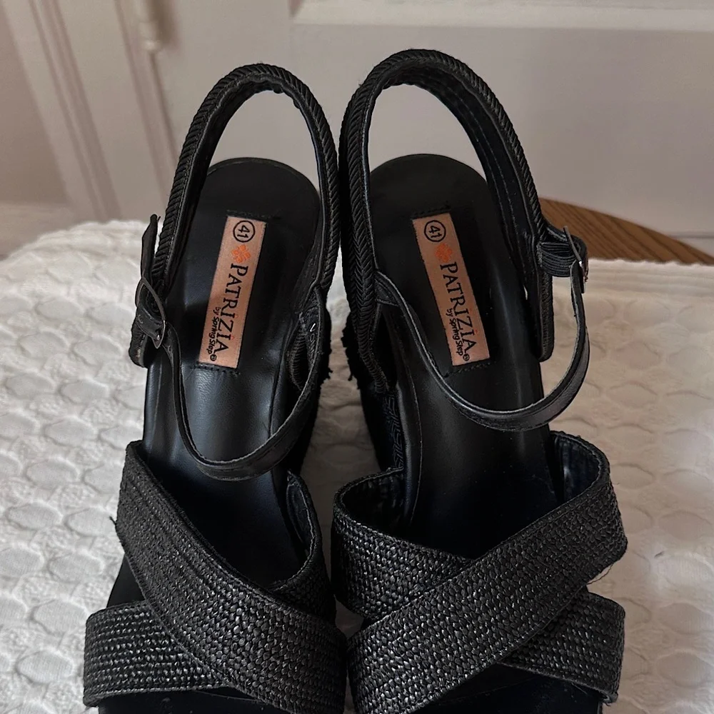 Woven Platform Wedge Sandals - Black